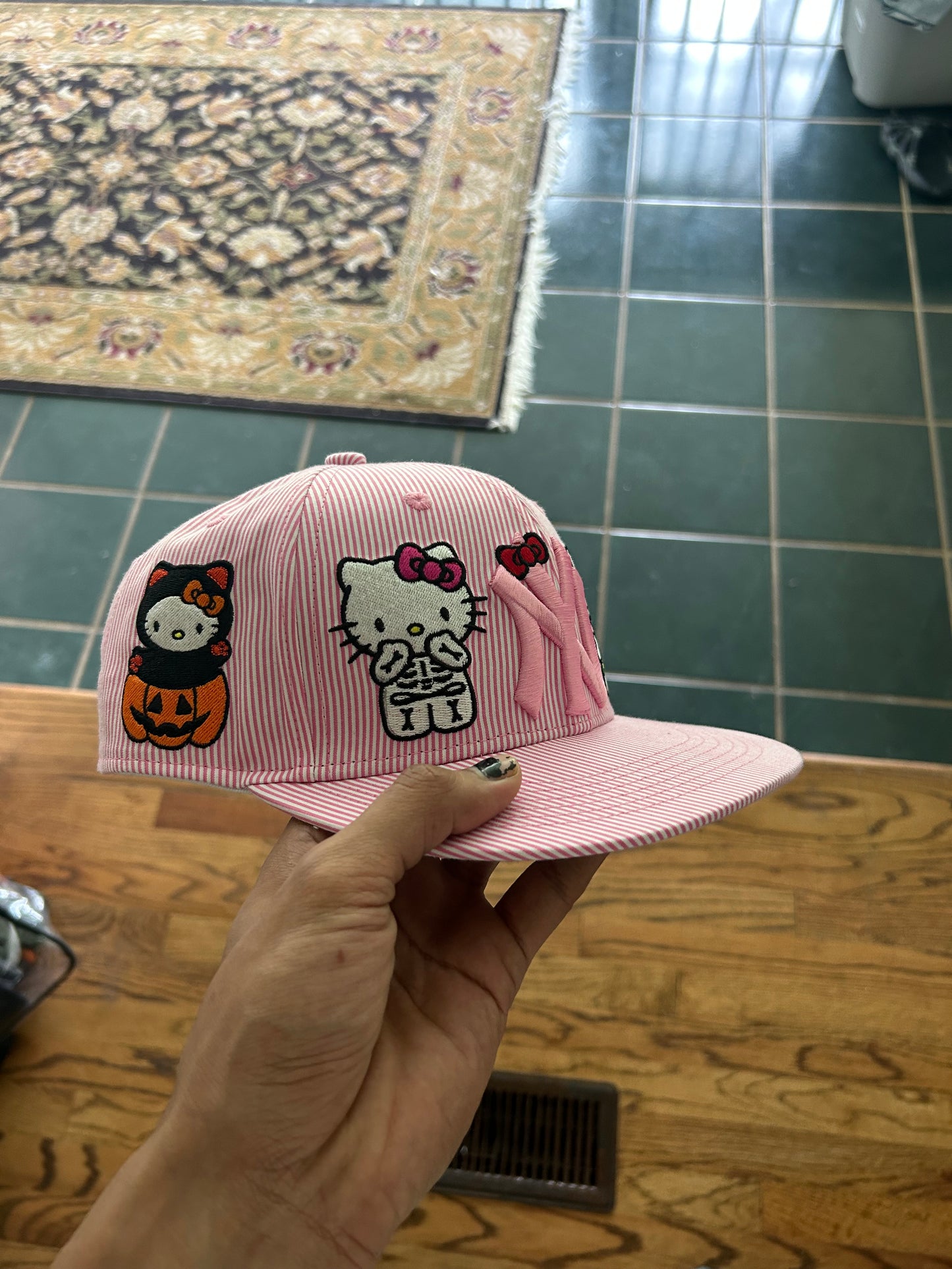 NY Hello Kitty Hat