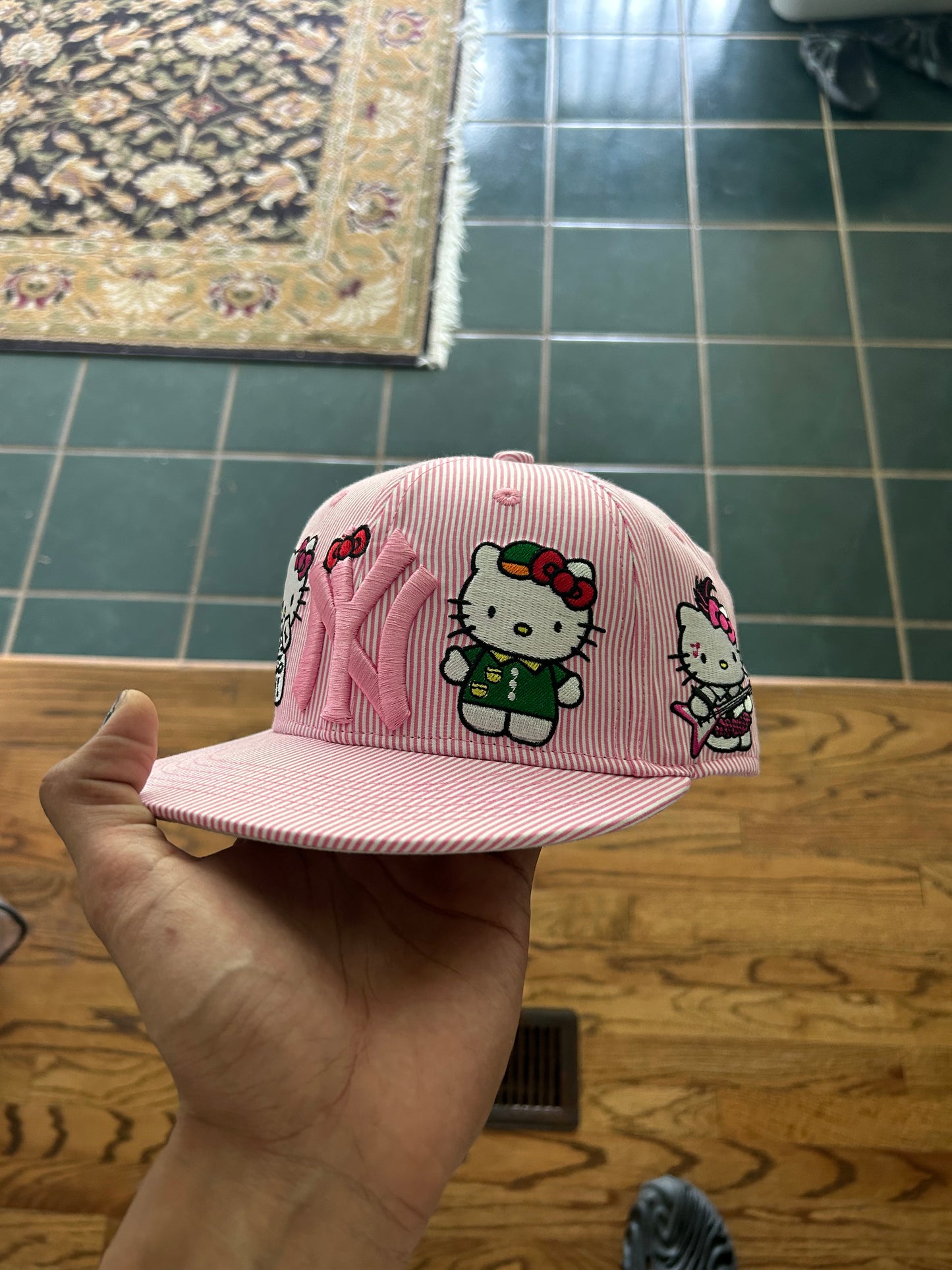 NY Hello Kitty Hat